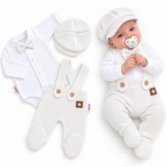 Pletená souprava Gentleman 3D, body, polodupačky s láclem, čepička, bílá, 56 Pletená souprava Gentleman 3D, body, polodupačky s láclem, čepička, bílá, 56