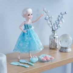 Zpívající figurka Elsa Frozen s doplňky 30cm (3)