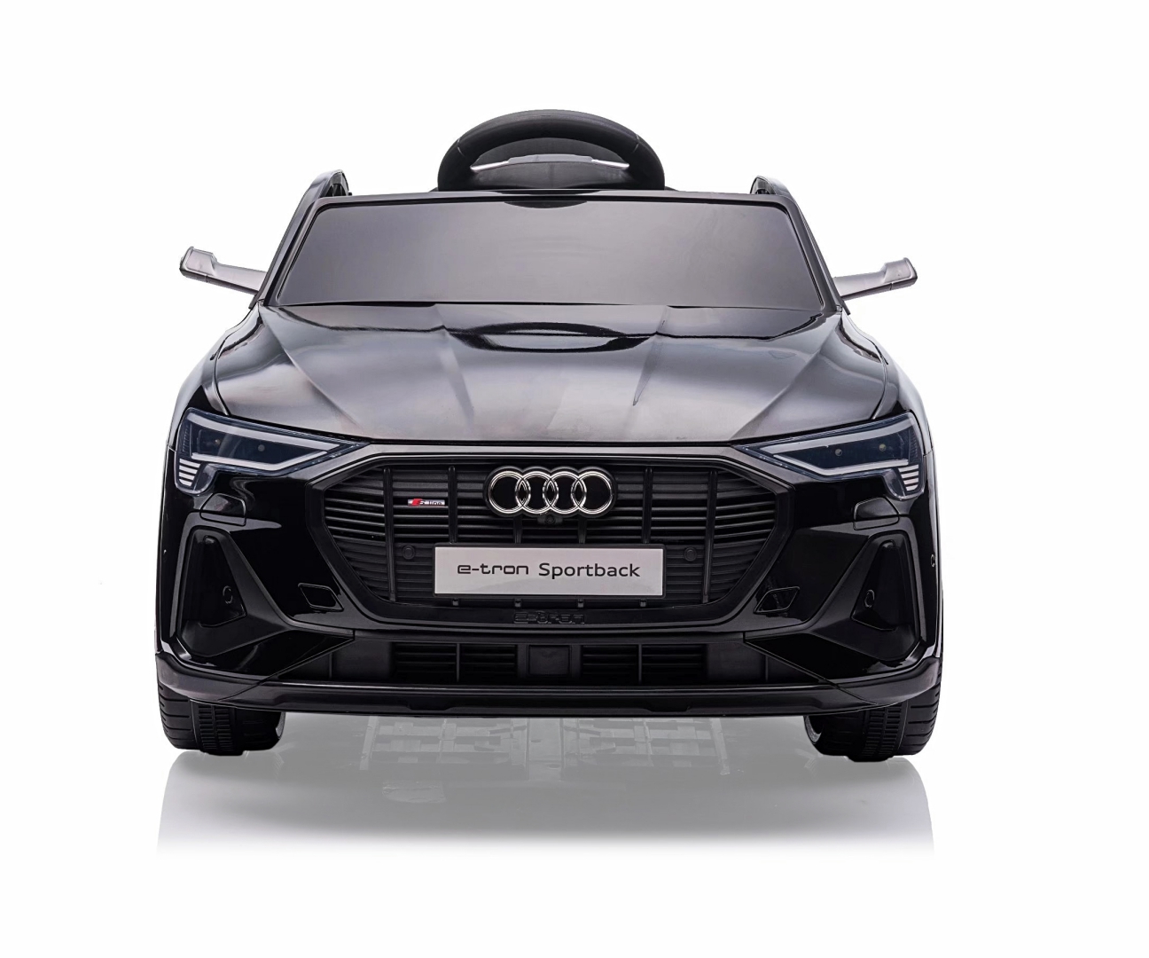 Elektrické autíčko Audi E-Tron Sportback 12V s dálkovým ovládáním a LED, černé