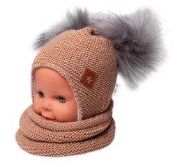 Zimní čepice s fleecem a chlupáčkové bambulky Star + komínek - medová, BABY NELLYS (1)