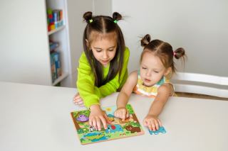Vkládací puzzle Zvířátka, 8 dílů (1)