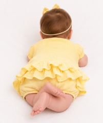 Baby Nellys 3-dílná mušelínová soupravička, body, kraťasky + čelenka GIRL, žlutá (1)
