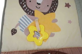 2Kids Toys Senzorická podložka na hraní Zvířátka (13)